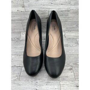 Clarks Ambyr Joy Black Leather Pumps Women 8.5 M Round Toe Comfort Heel 26157764